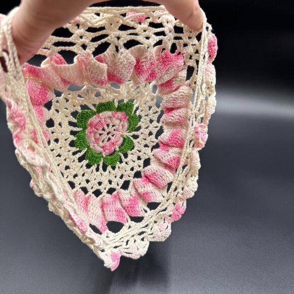 50s Handmade Crocheted Floral Trivet Cover Pink and White MCM 8" - Picture 2 of 5